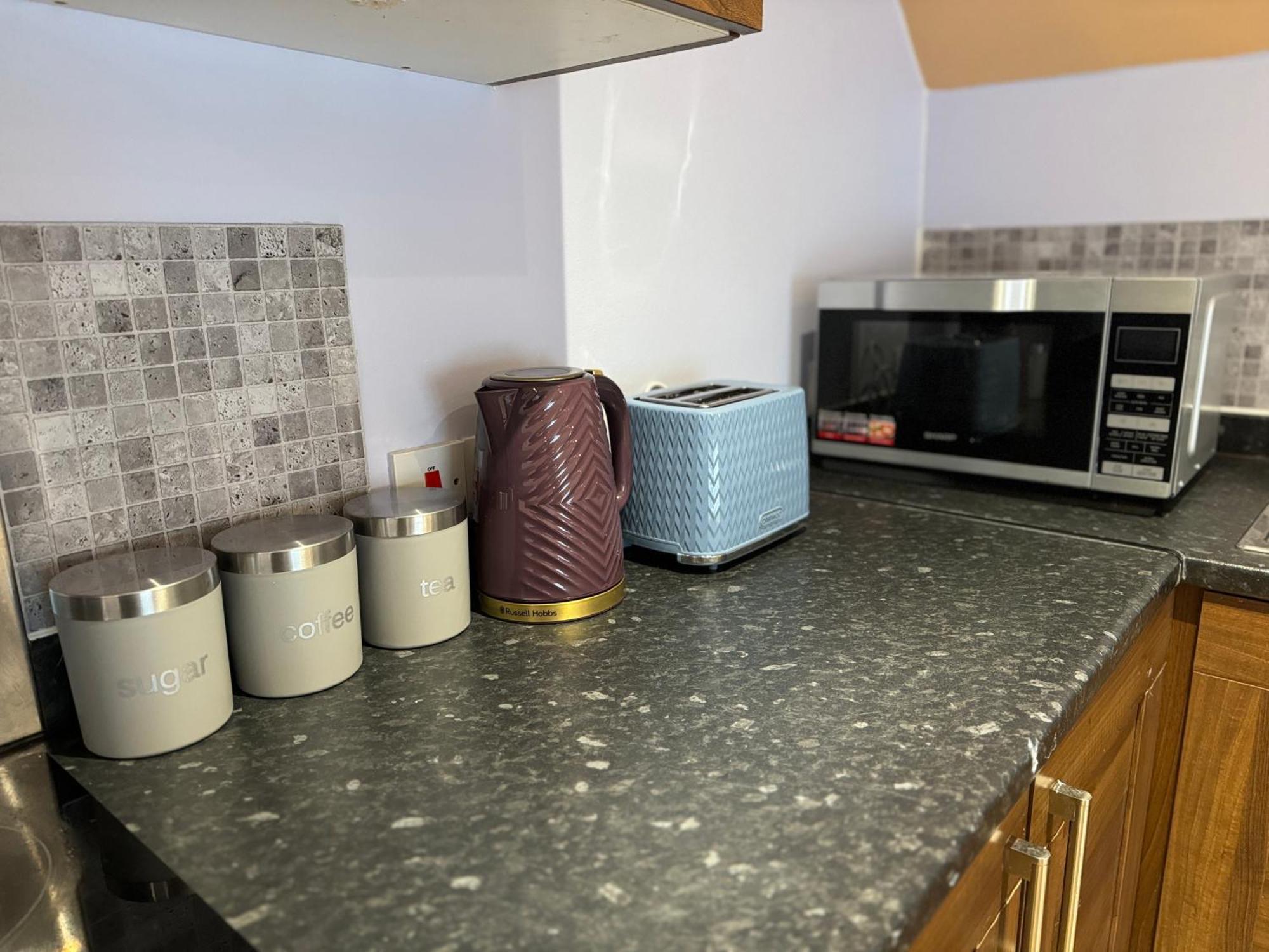 Group Bookings: Up To 30 Guests Across 5 Spacious Flats! Keyless Access Free Wifi & Parking Birmingham Dış mekan fotoğraf