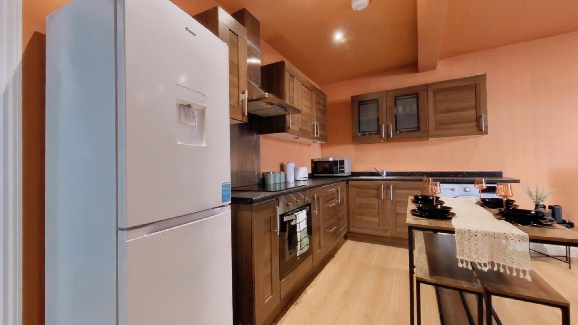 Group Bookings: Up To 30 Guests Across 5 Spacious Flats! Keyless Access Free Wifi & Parking Birmingham Dış mekan fotoğraf
